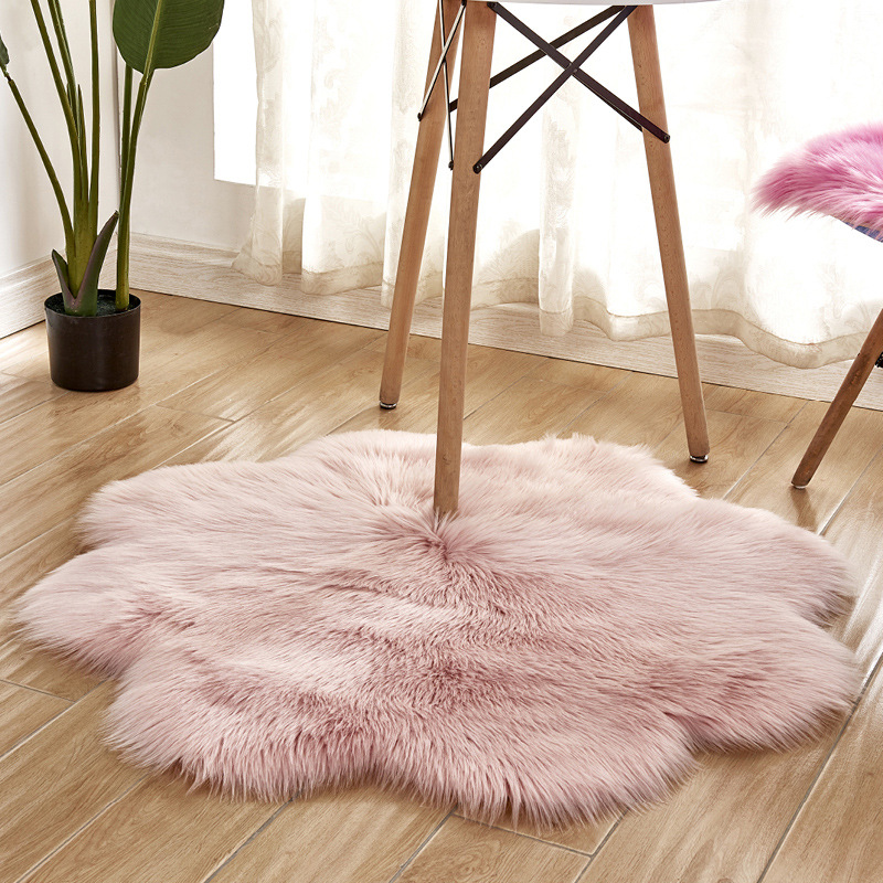 Plum Blossom Shape Soft Faux F - đánh giá và giá Cowhide Rug Faux