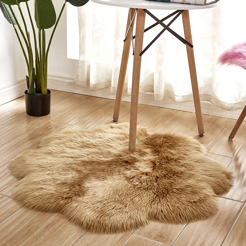 Plum Blossom Shape Soft Faux F - đánh giá và giá Cowhide Rug Faux