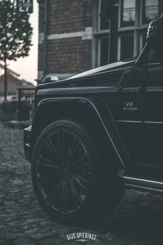 World Mingche Sports Car High  - đánh giá và giá Home Decor Versace